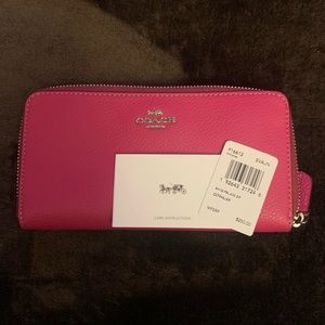 Coach zip wallet